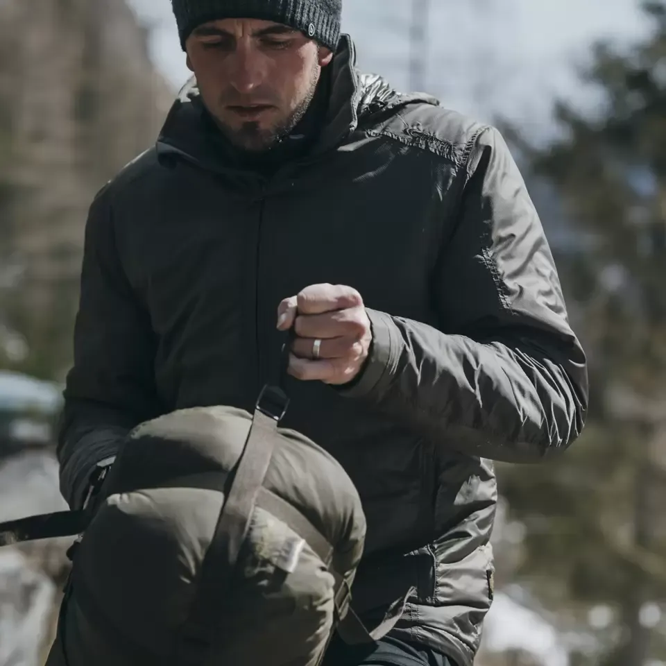 868815_23_lig_4-0_jacket_urban_grey_01-2.webp