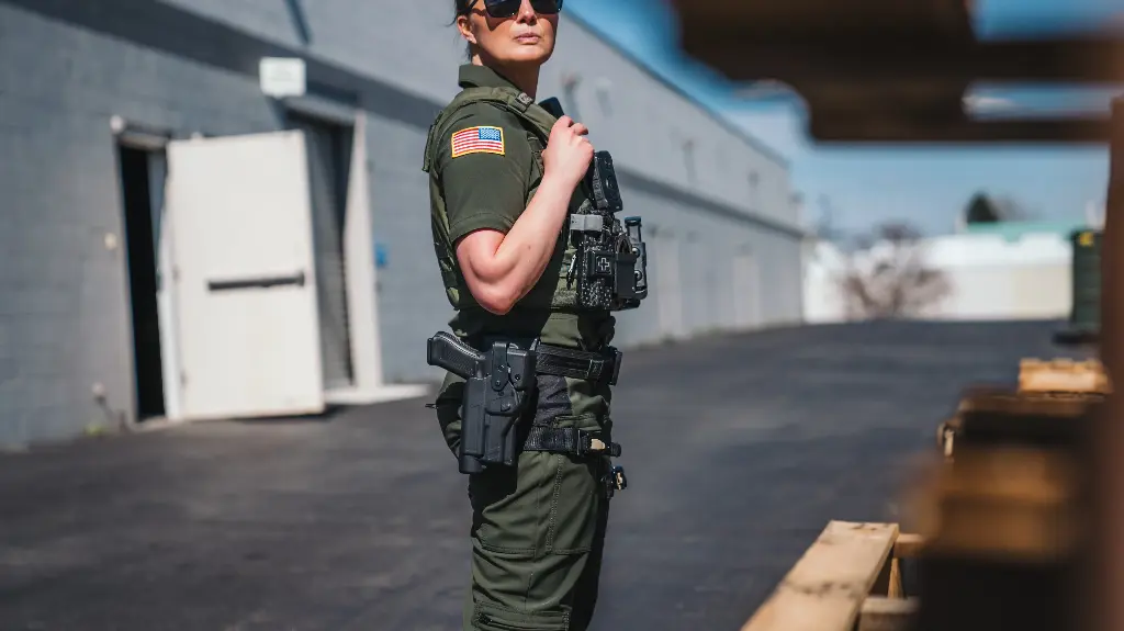 Female_Officer_-_5.webp