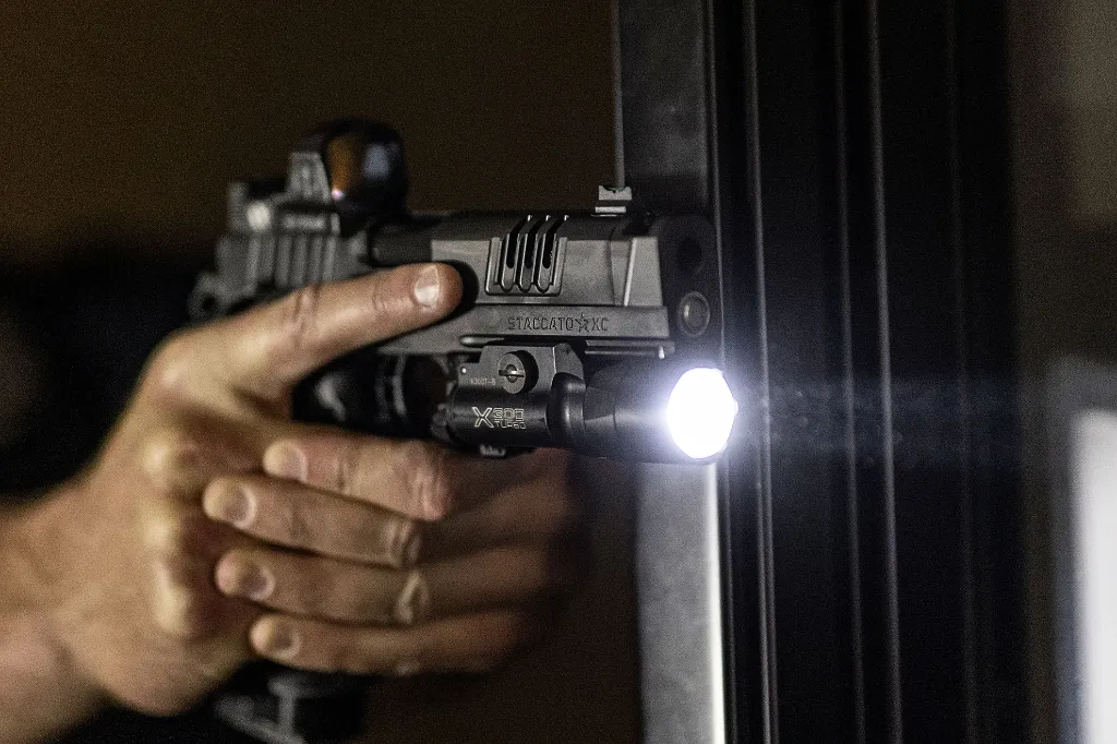 SureFire-X300T-Turbo-H1__95100.webp