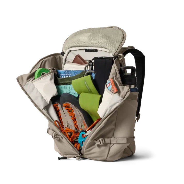 site_studio_bags_Ranchero_27L_Dark_Cape_Taupe_Packed_270_Primary_B_2400x2400_3dd6c345-a024-4714-b6f3-331d11d565ae.webp