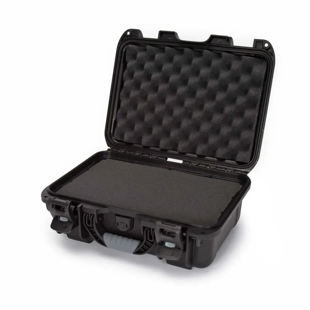 [915S-000BK-0A0] NANUK 915 Hard Gun Case w/Cubeb Foam Inserts (Black)
