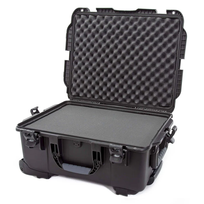 [955S-010BK-0A0] NANUK 955 Black/Cubed Foam
