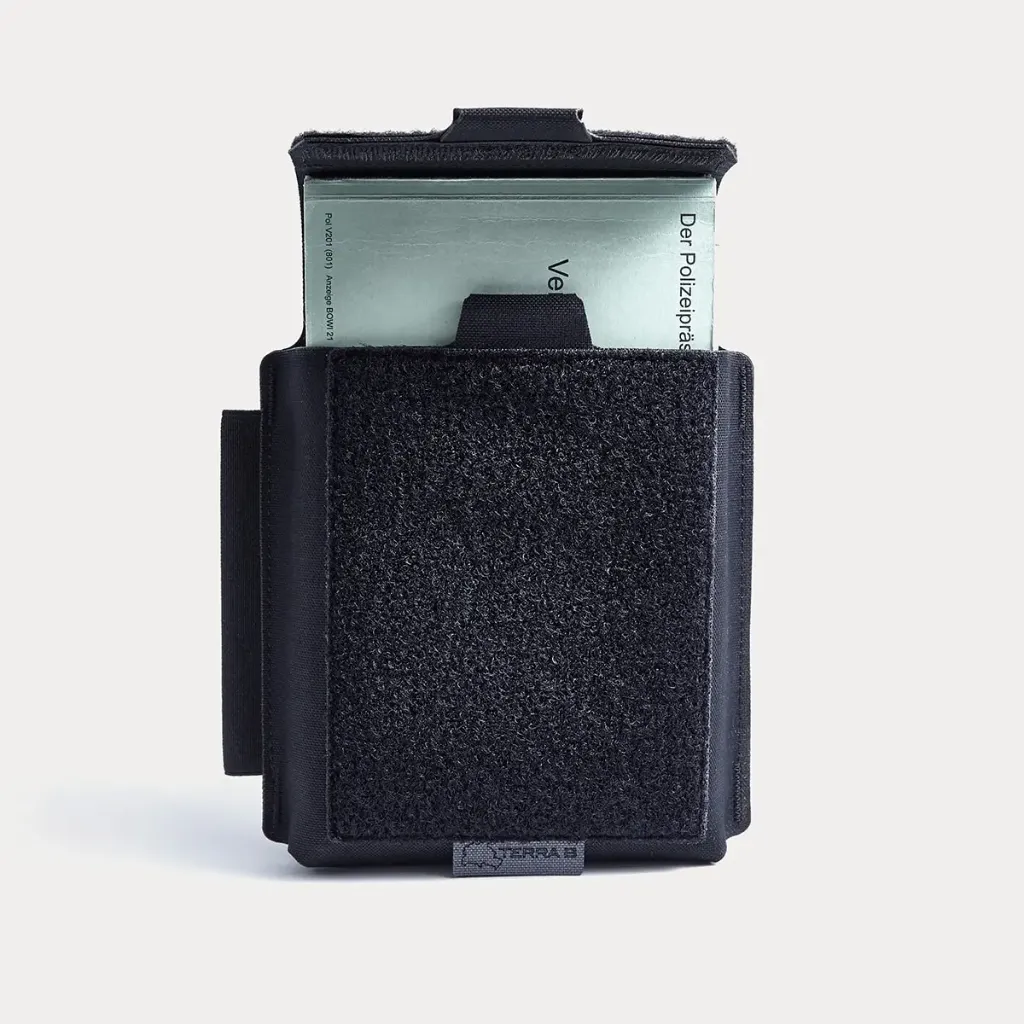 Note Pouch Vertical (Black) Terra B